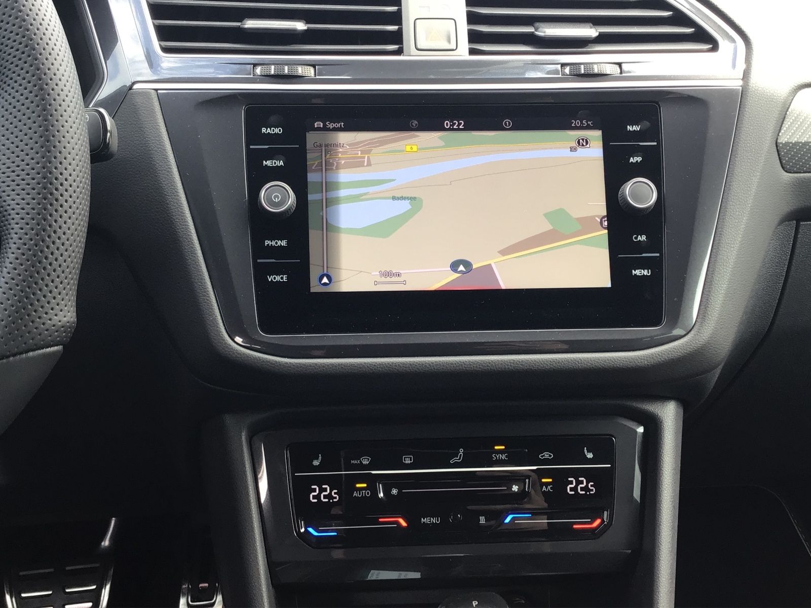 Fahrzeugabbildung Volkswagen Tiguan Allspace R-Line TDI 4M DSG LED AHK NAVI F