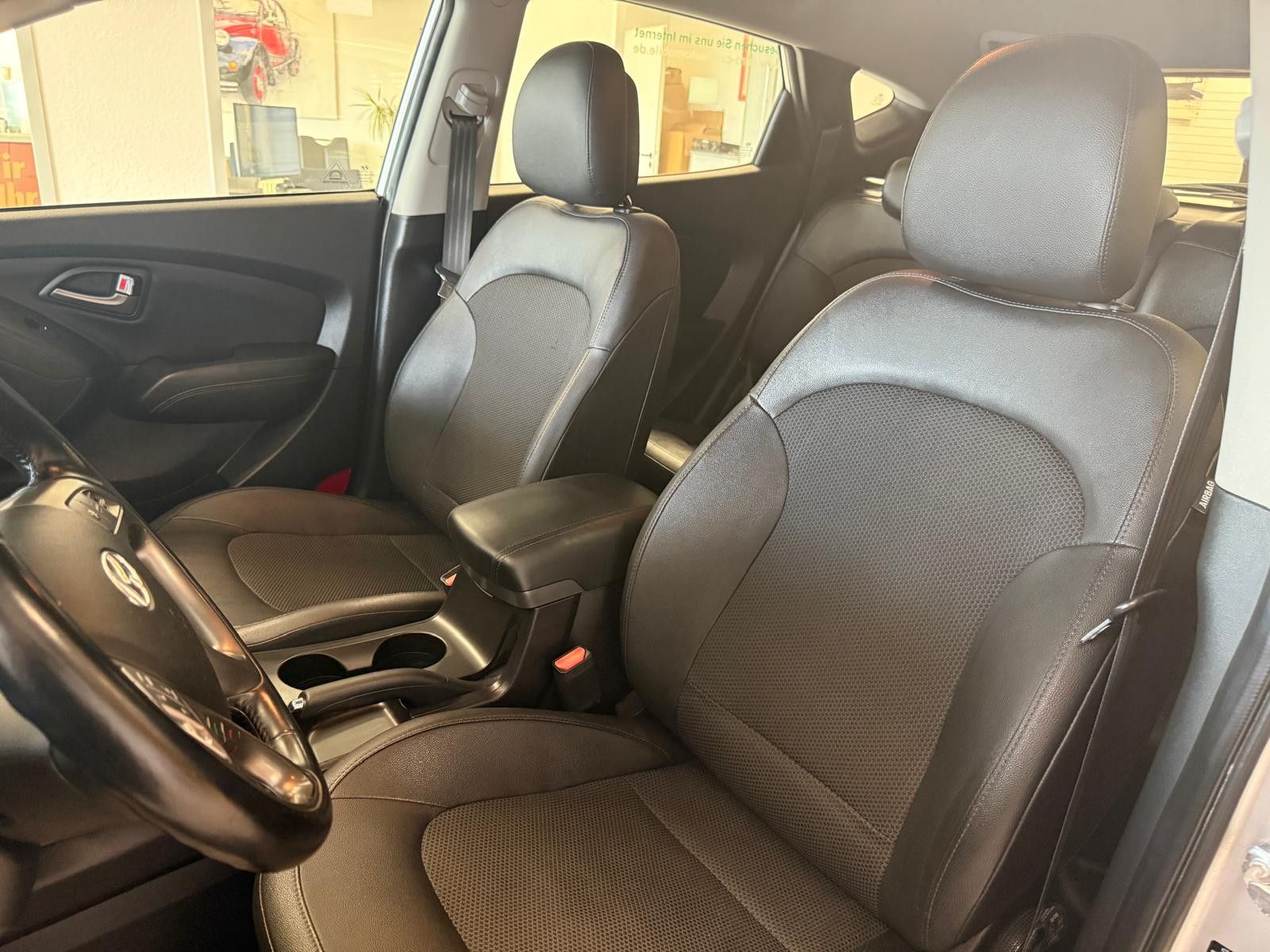 Fahrzeugabbildung Hyundai ix35 blue Finale 2WD /AHK/ KLIMA/SITZHEIZUNG