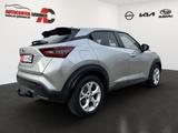 Nissan Juke 1.0 DIG-T N-Connecta ***AHZ***Ganzjahresrei - silberne Nissan Juke