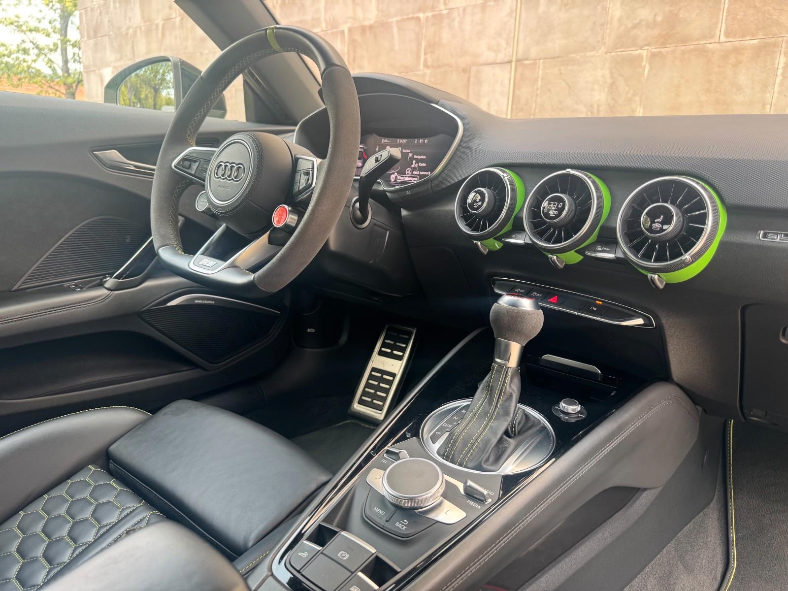 Audi TTRS Roadster 2.5 TFSI Quattro SPORTABGAS.B&O