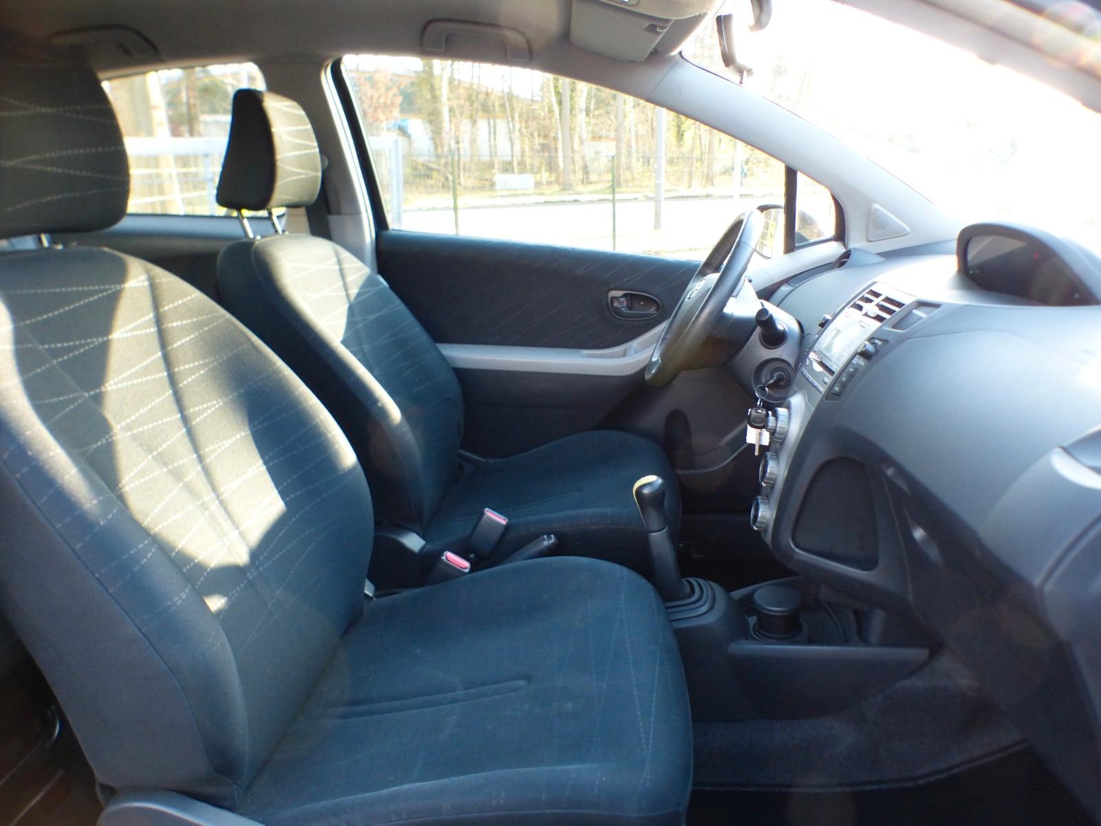 Toyota Yaris 1.3 Sol Klima Servo