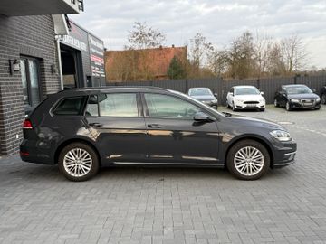 Volkswagen Golf - 4