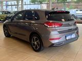 Hyundai i30 Edition 30*R.Cam*CarPlay*Fernlichtass.*LED - : Limousine, mit Klimaanlage