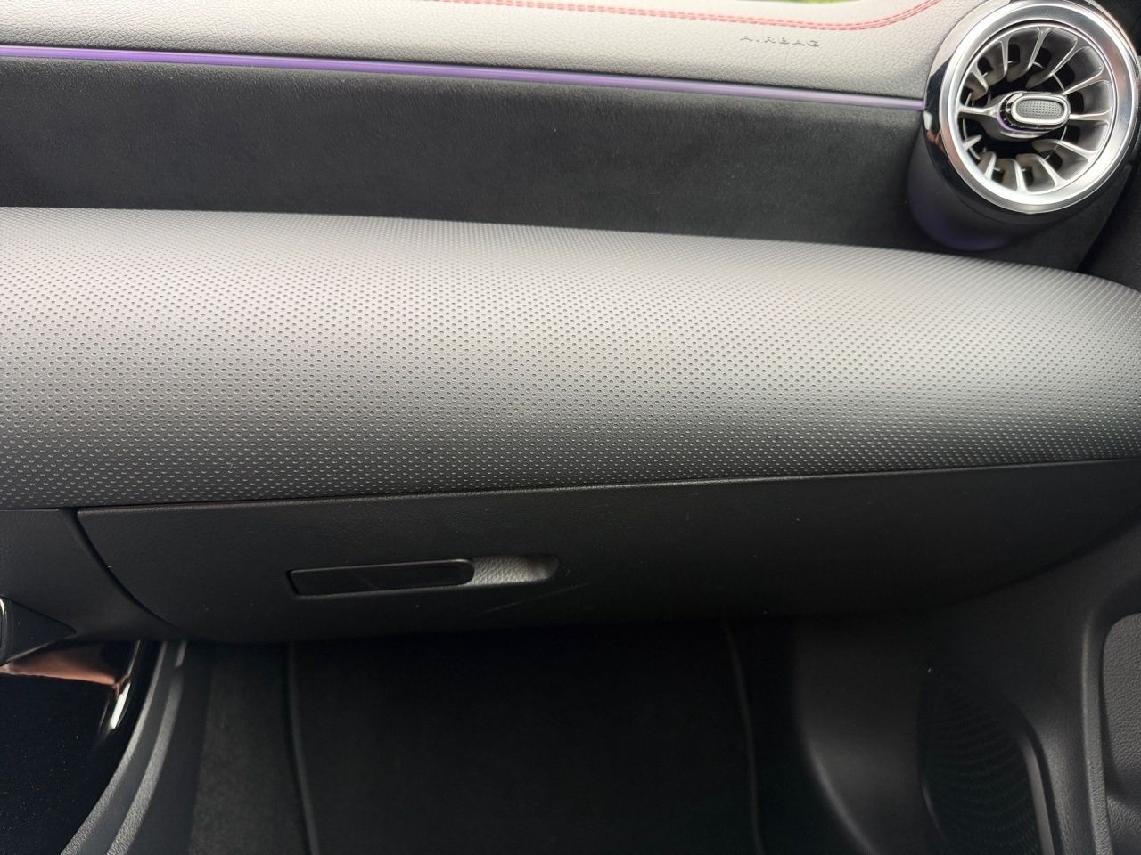 Fahrzeugabbildung Mercedes-Benz CLA 250 e SB AMG+AHK+NIGHT+PANO+360°+LED+