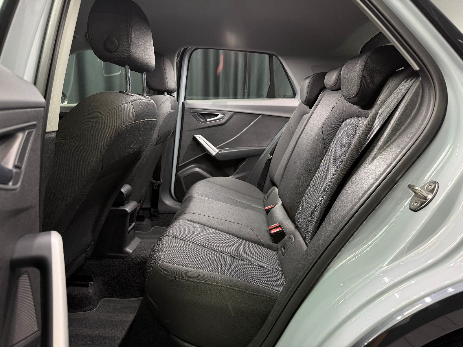 Fahrzeugabbildung Audi Q2 30 TDI advanced|AUTOMATIK|NAVI|KAMERA
