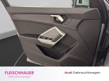 Audi Q3 - 12
