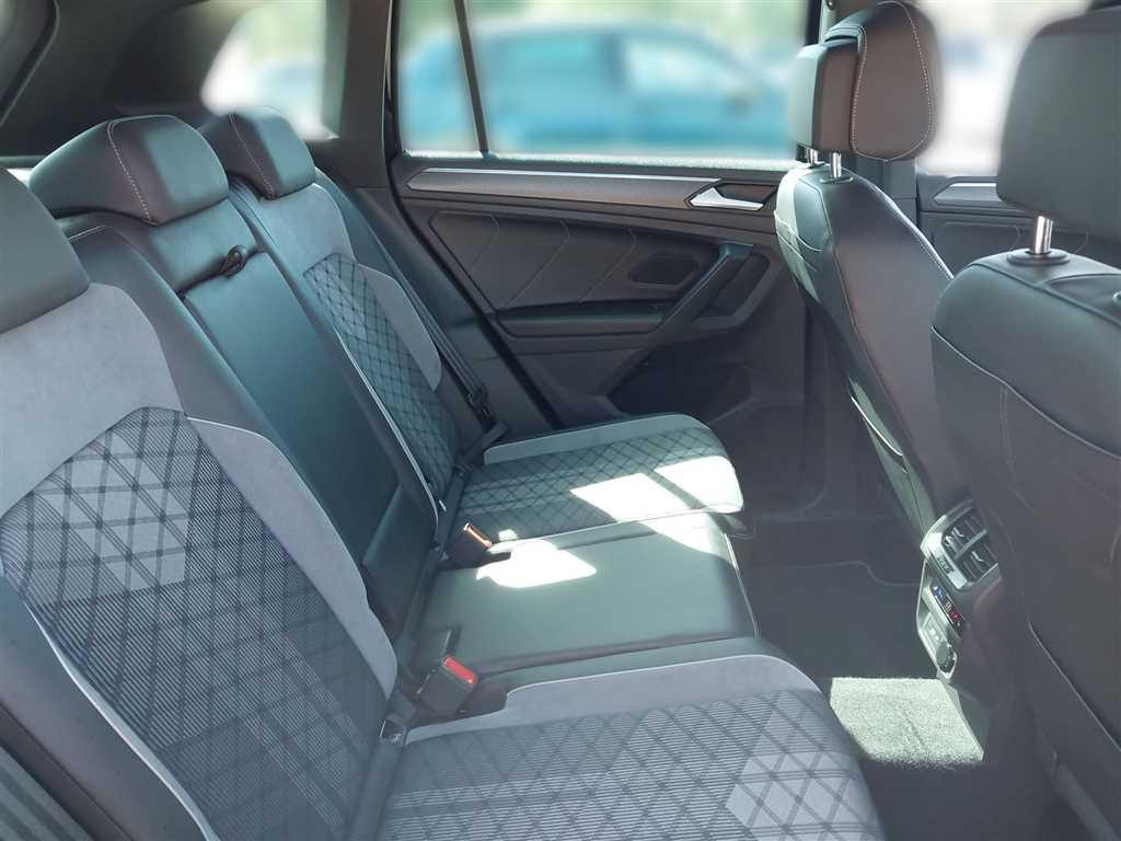 Volkswagen Tiguan R-Line 2.0 TSI DSG 4MOTION Pano H.Kardon, миниатюра 16