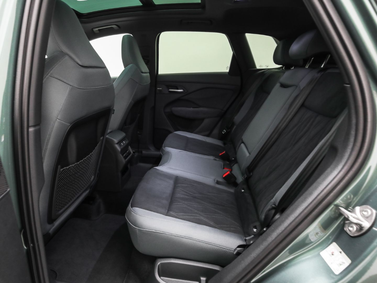 Audi Q3 e-hybrid S line Pano DigMatrix TechPro foto 16