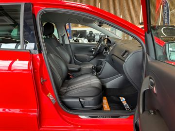Volkswagen Polo V Match *2. Hand*Scheckheft*Klima*PDC*SHZ*