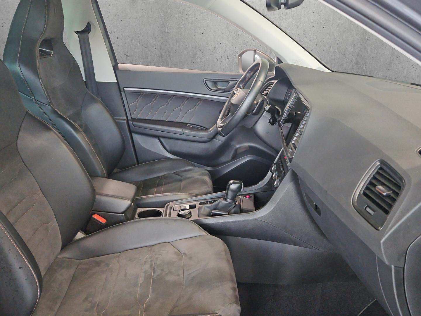 Cupra Ateca Basis 4Drive AHK-klappbar Navi LED El. Hec, миниатюра 20