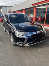 Mitsubishi Outlander Plug in Hybrid - Mitsubishi Plug-in Hybrid Outlander von privat