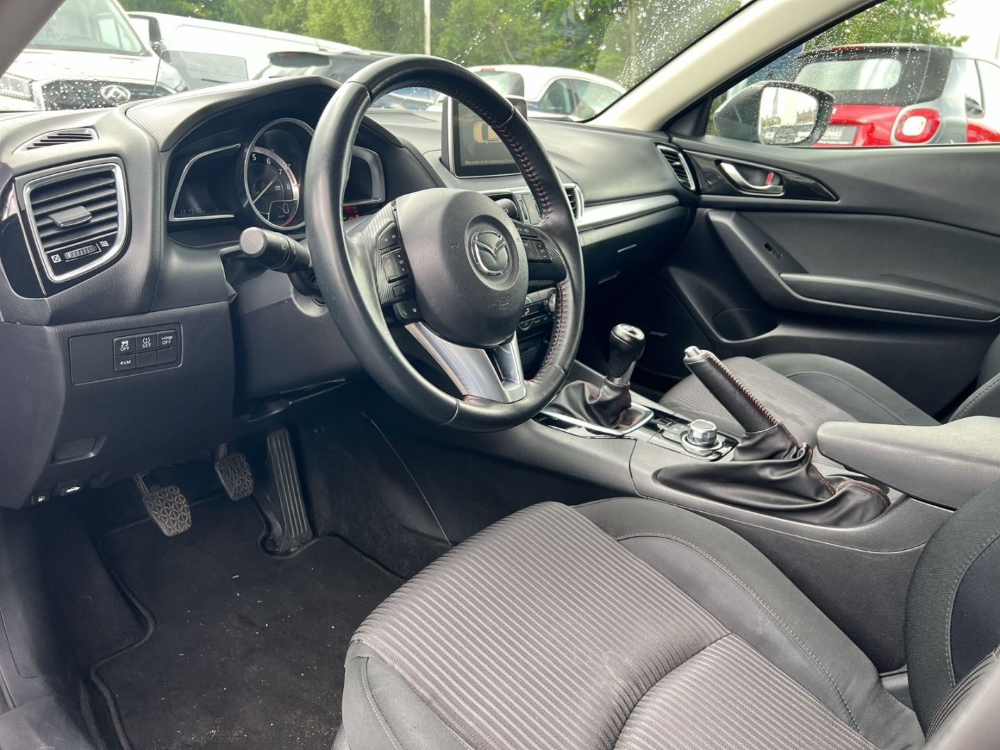 Fahrzeugabbildung Mazda 3 Sports-Line SKYACTIV-G 165 Soundsystem Bose