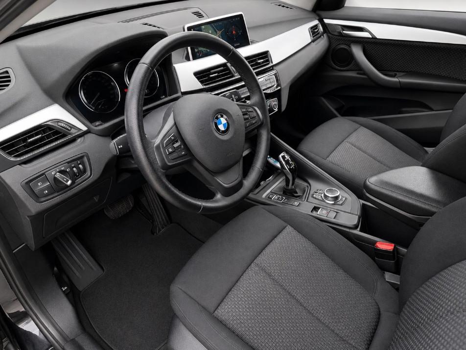 BMW X1 xDrive 20 d *NAVI/PARK-ASS./LED*, миниатюра 6