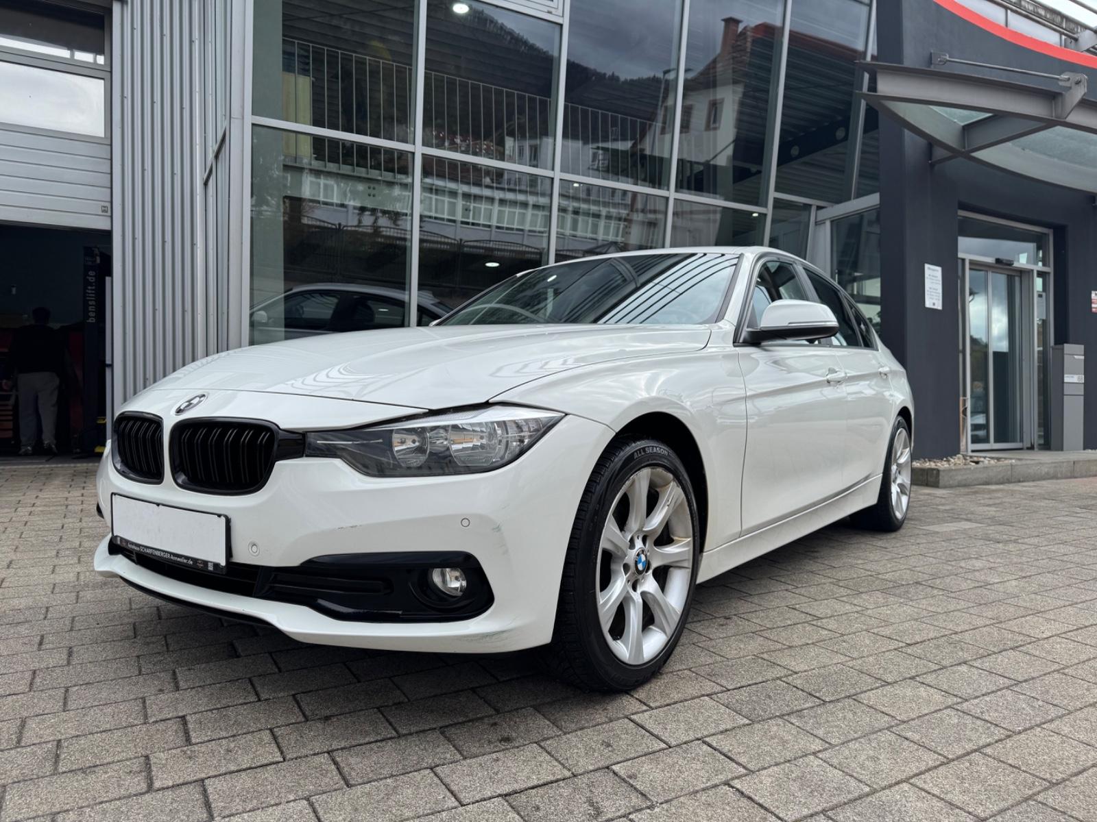 BMW 318 i Advantage+ALLWETTER+SITZH.+NAV