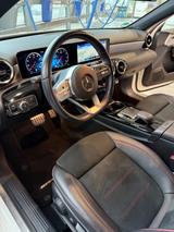 Mercedes-Benz A 250 4 Matic AMG Line  - Mercedes-Benz A 250: 4matic