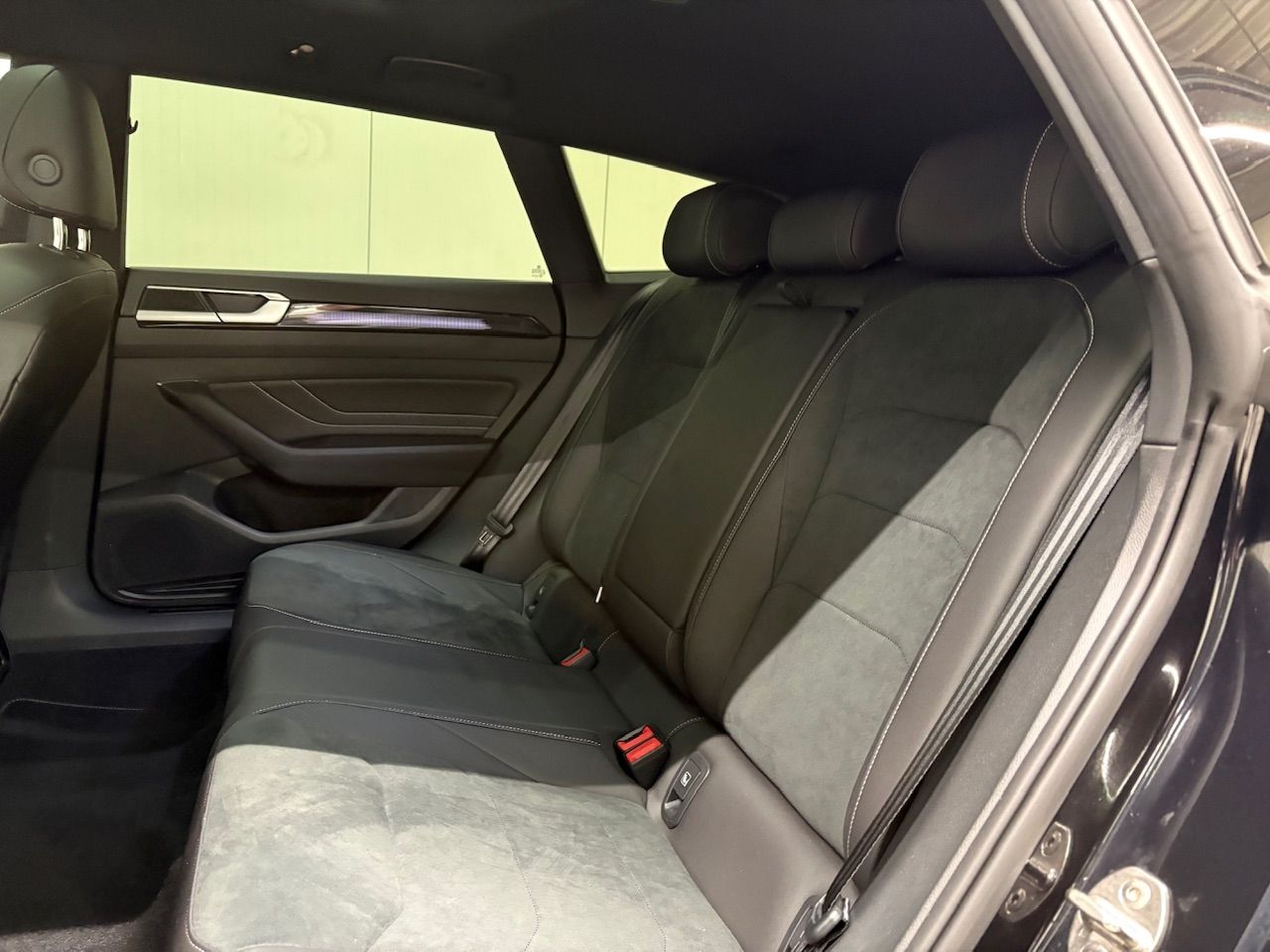 Arteon Shooting Brake R-Line 2.0 TDI DSG AHK PAN
