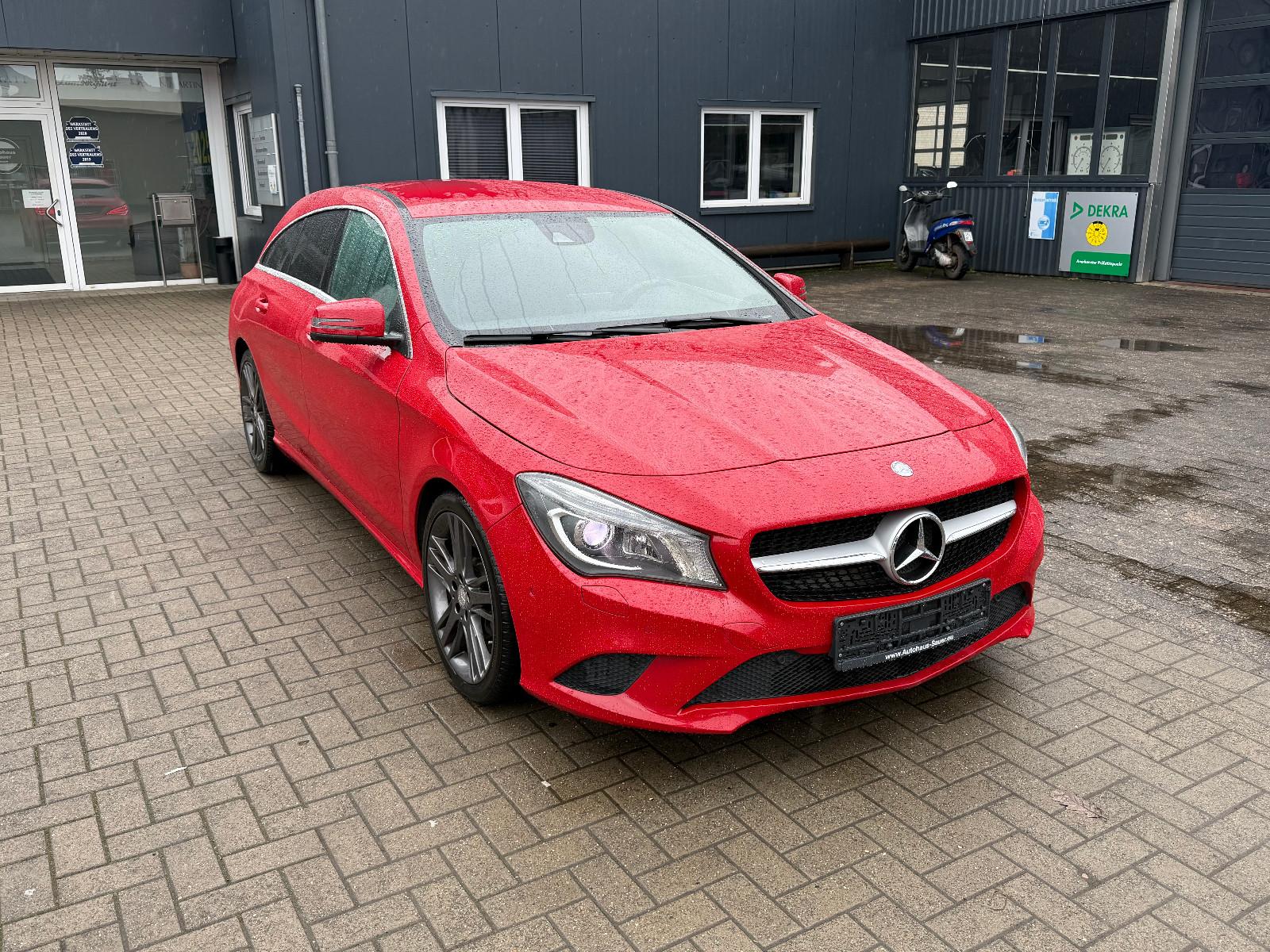 Mercedes-Benz CLA Shooting Brake CLA 250 NAVI/BI-XENON