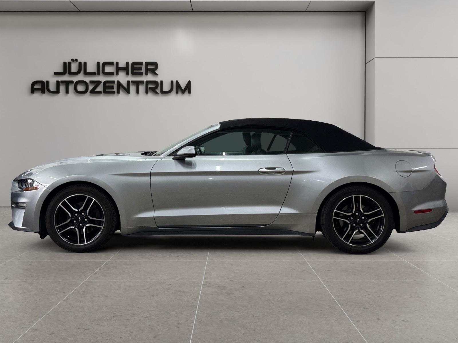 Ford Mustang Cabrio 2.3 Aut., Inspektion Neu