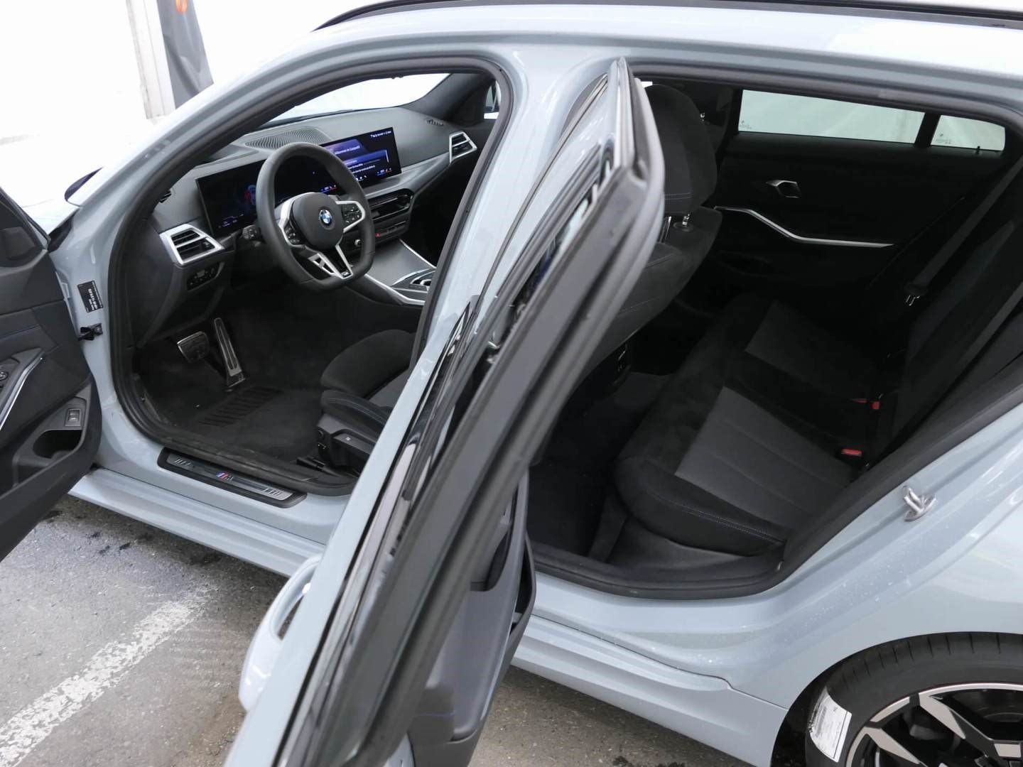 BMW 320 - Bild 6