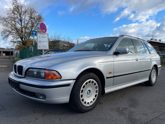 BMW 520i Auto touring Auto, nur 125.000 KM TÜV NEU