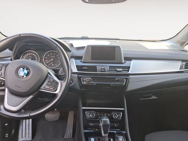 220i Active Tourer Aut. Sport Line