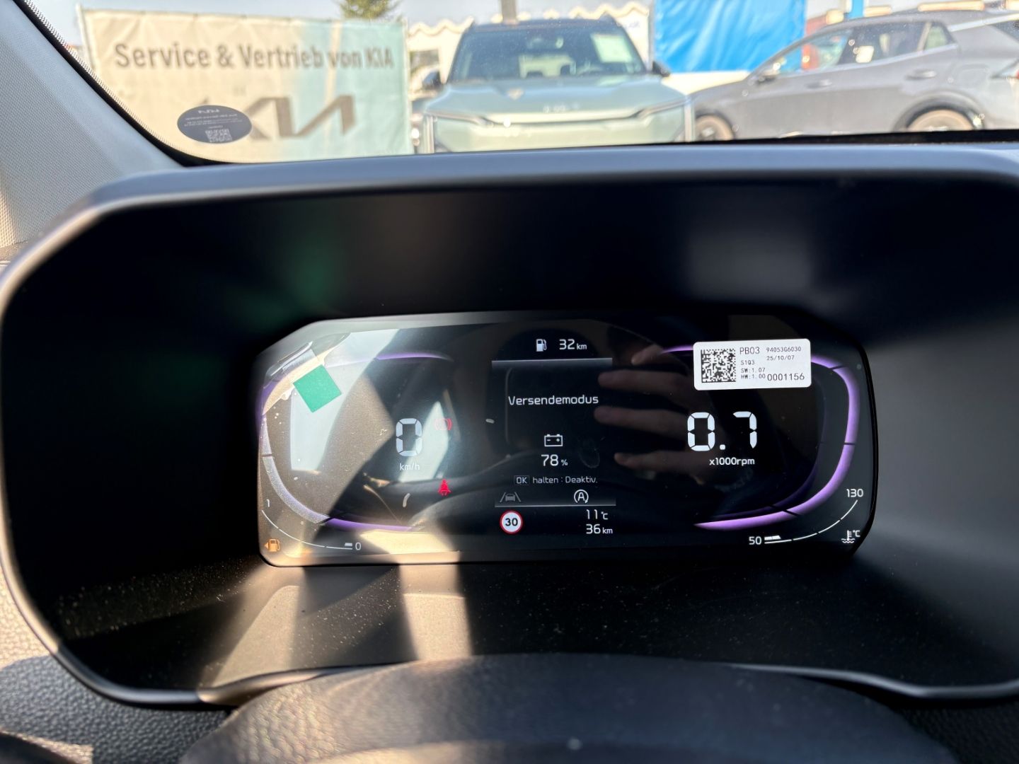Fahrzeugabbildung Kia Picanto Vision Verkehrszeicherk Rückfahrkamera A