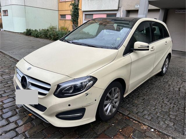 Mercedes-Benz Mercedes B 180 CDI Taxi original Farbe Sch...