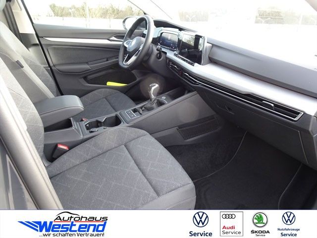 Fahrzeugabbildung Volkswagen Golf Life 1,5l TSI 96kW 6-Gang Navi LED Klima