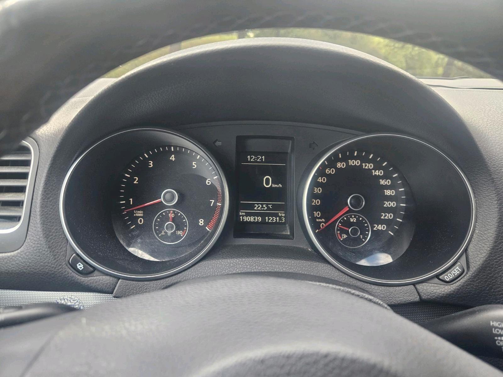 Volkswagen Golf 2011 — photo 6