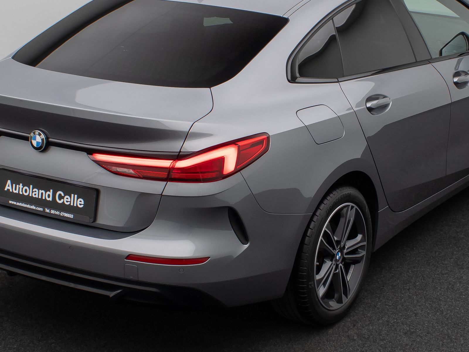 Fahrzeugabbildung BMW 218i Gran Coupé SportLine DAB PDC DrivAssist LED