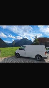 Volkswagen T5 Camper / Transporter /teil ausgebaut - gebrauchte VW T5 Transporter aus dem Jahr 2005
