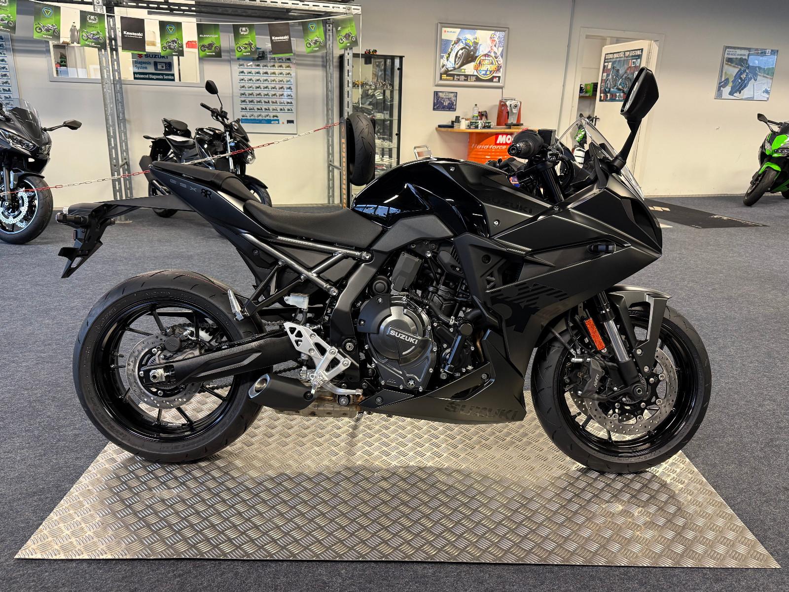 Suzuki GSX8-R    GSX 8-R  Mod. 25/26 SAISONSTART-PREIS
