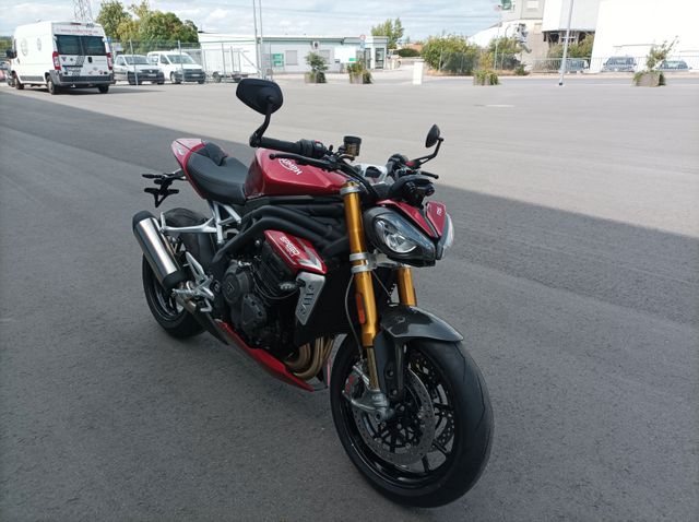 Triumph Speed Triple 1200 RS 2000€ Kundenvorteil