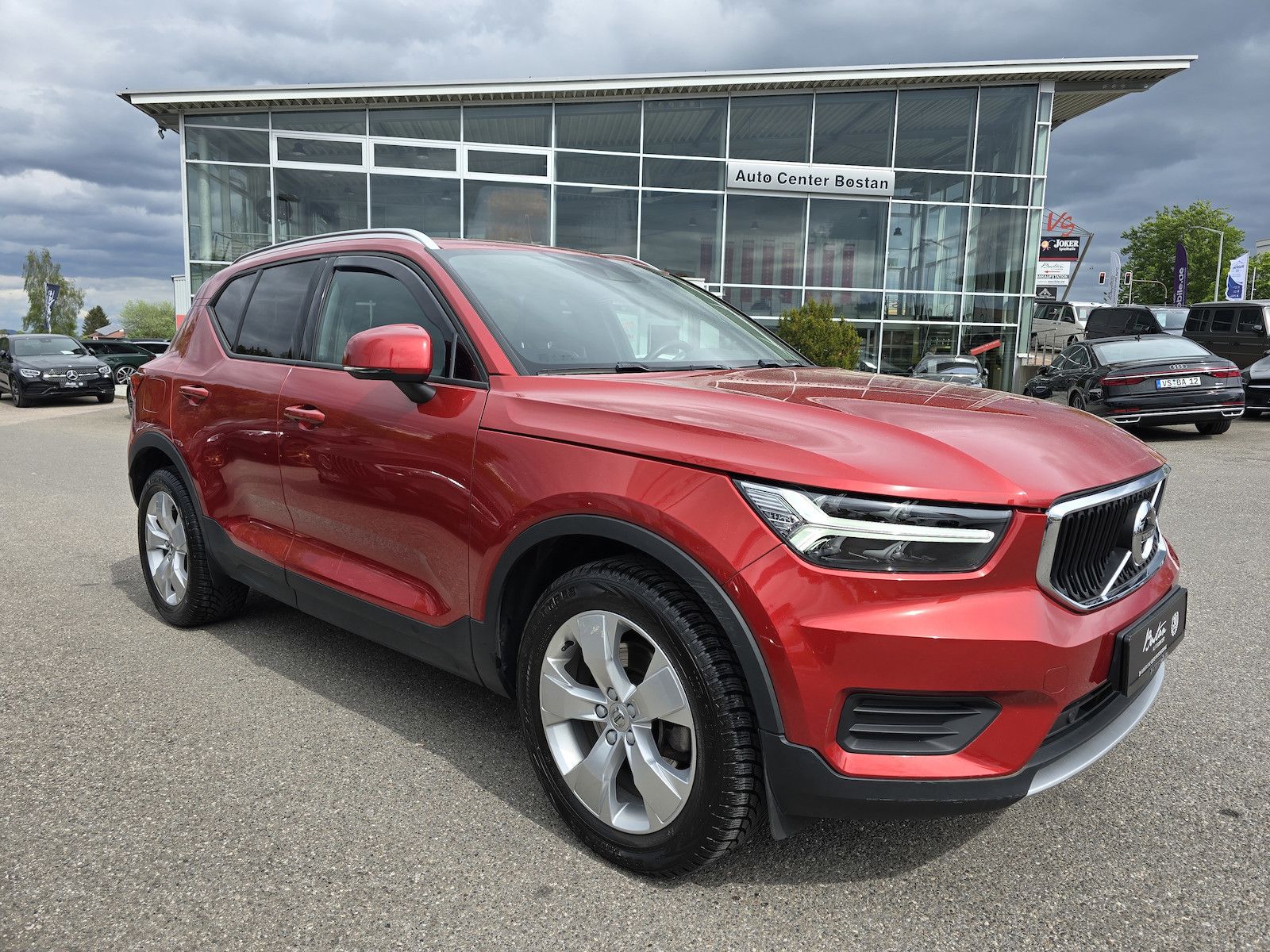 Volvo XC40 T4 MOMENTUM AWD KLIMA LEDER PRO-PAKET LED foto 8