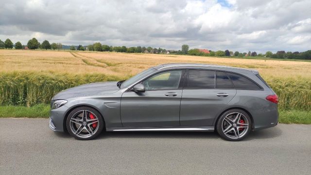 MERCEDES-BENZ C 63 AMG Mercedes-AMG C 63 T S Mercedes-AMG S