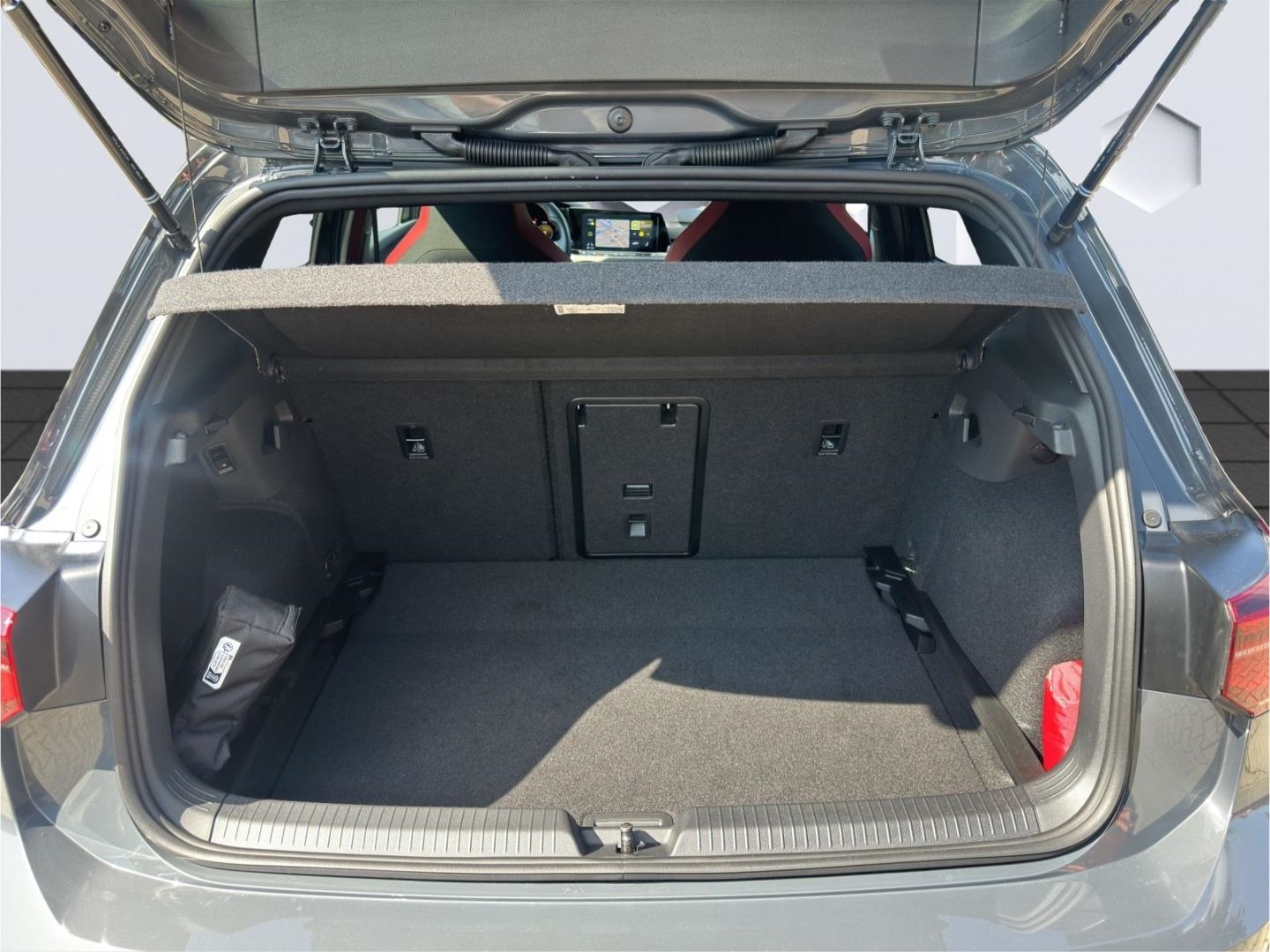 Golf GTI VIII 2.0 TSI 180 TSID7F AHZV HuD PDC AC