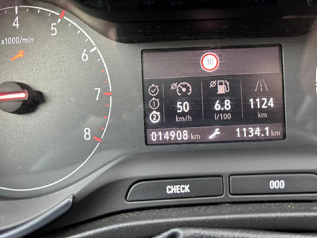 Fahrzeugabbildung Opel Crossland Elegance Paket