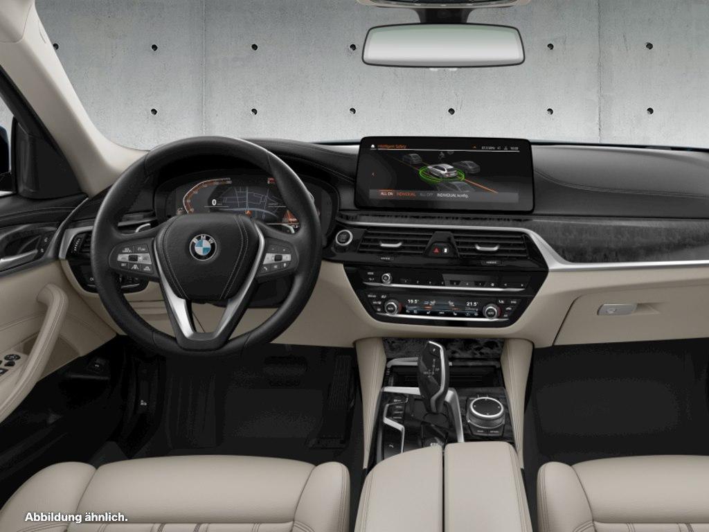 BMW 530d xDrive Luxury Line