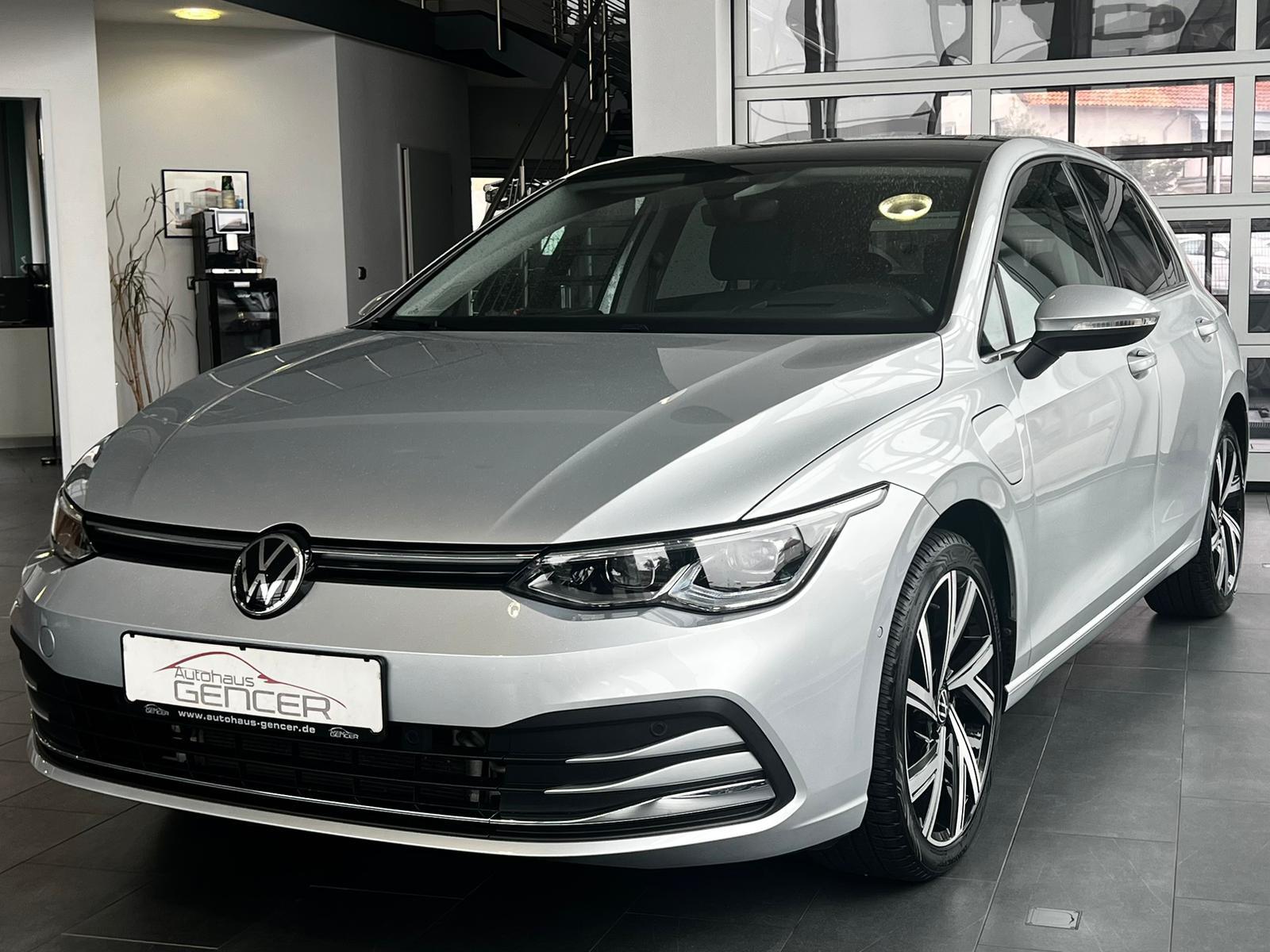 Volkswagen Golf VIII eHybrid 1.4 TSI "Matrix/Head-Up/Pano"