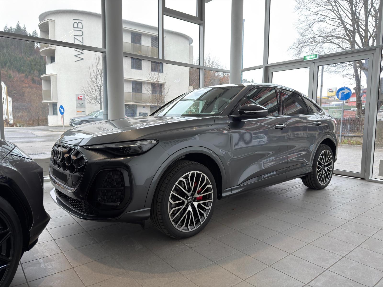 Audi Q5 Sportback S Line MY26/gr-sw/Tech+/Pan/21