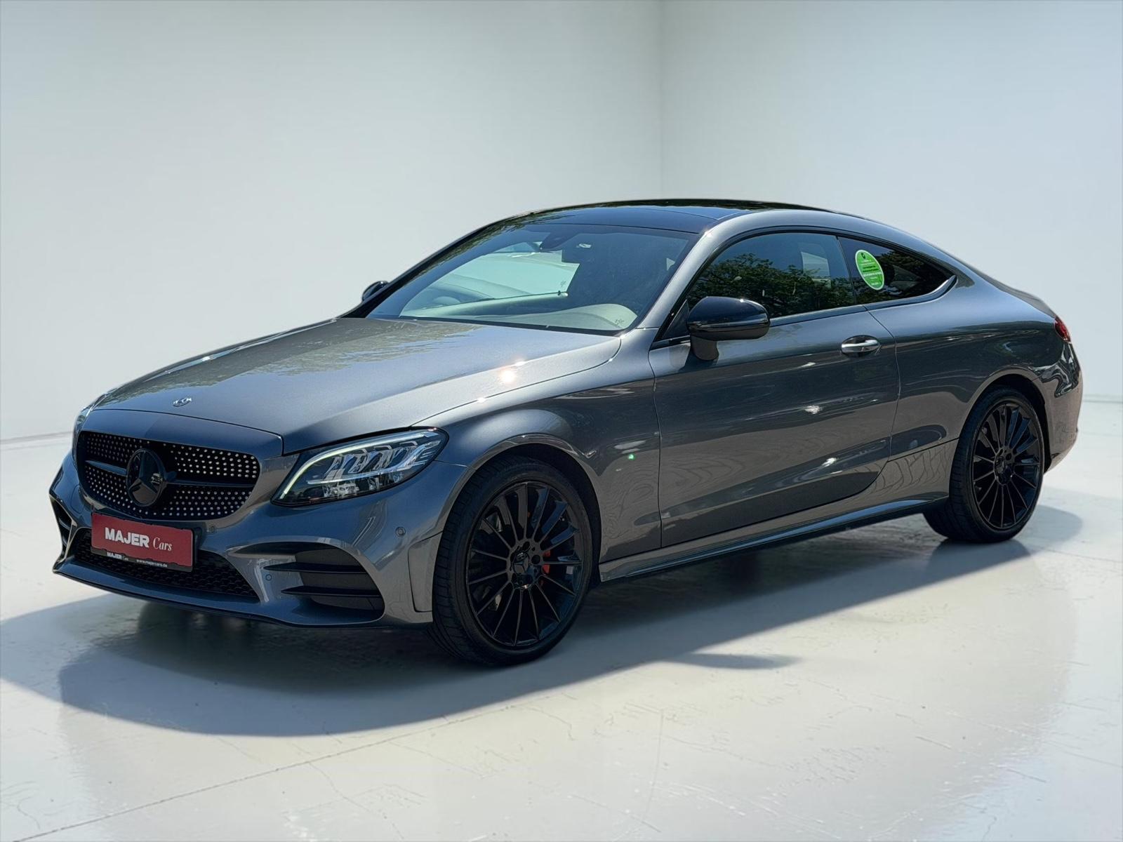 Mercedes-Benz C 180 Coupé AMG Line*ALCANTARA*PANO*LED*APPLECAR