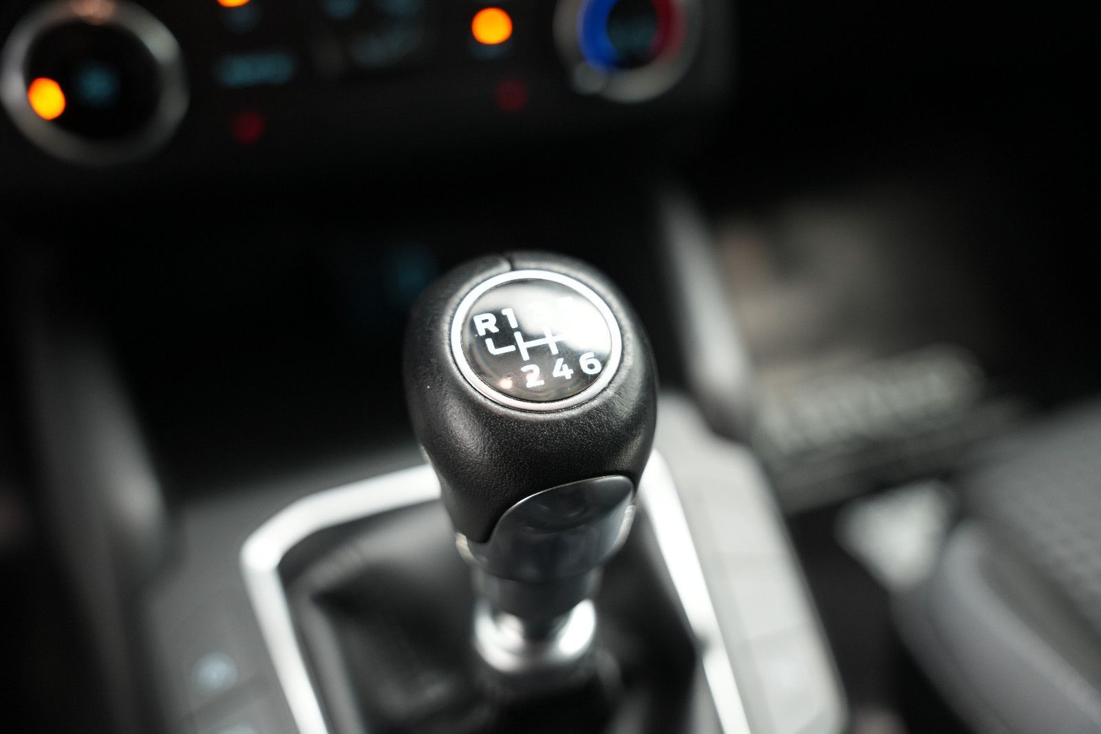 Fahrzeugabbildung Ford Focus Turnier Cool & Connect *Navi*SHZ*Klima*PDC