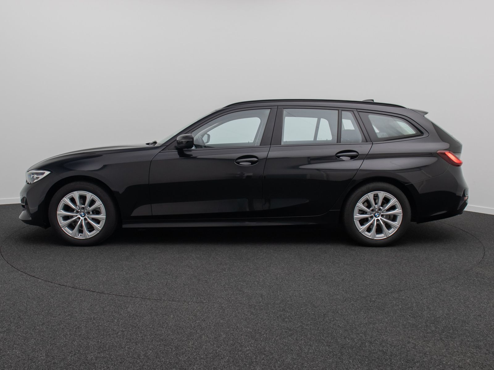Fahrzeugabbildung BMW 320d DAB CockPitPro Lordos Stop&Go PDC Alarm