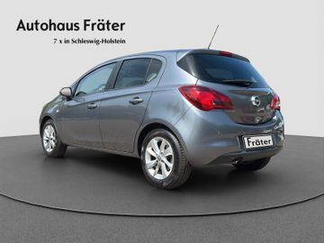 Fotografie des Opel Corsa E Kamera Parkpilot Sitz-/Lenkradheizung