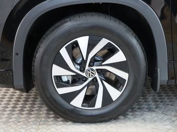 Fahrzeugverkauf 27 Volkswagen Tayron 1.5 eTSI 110 kW Life 7-Sitze AHK