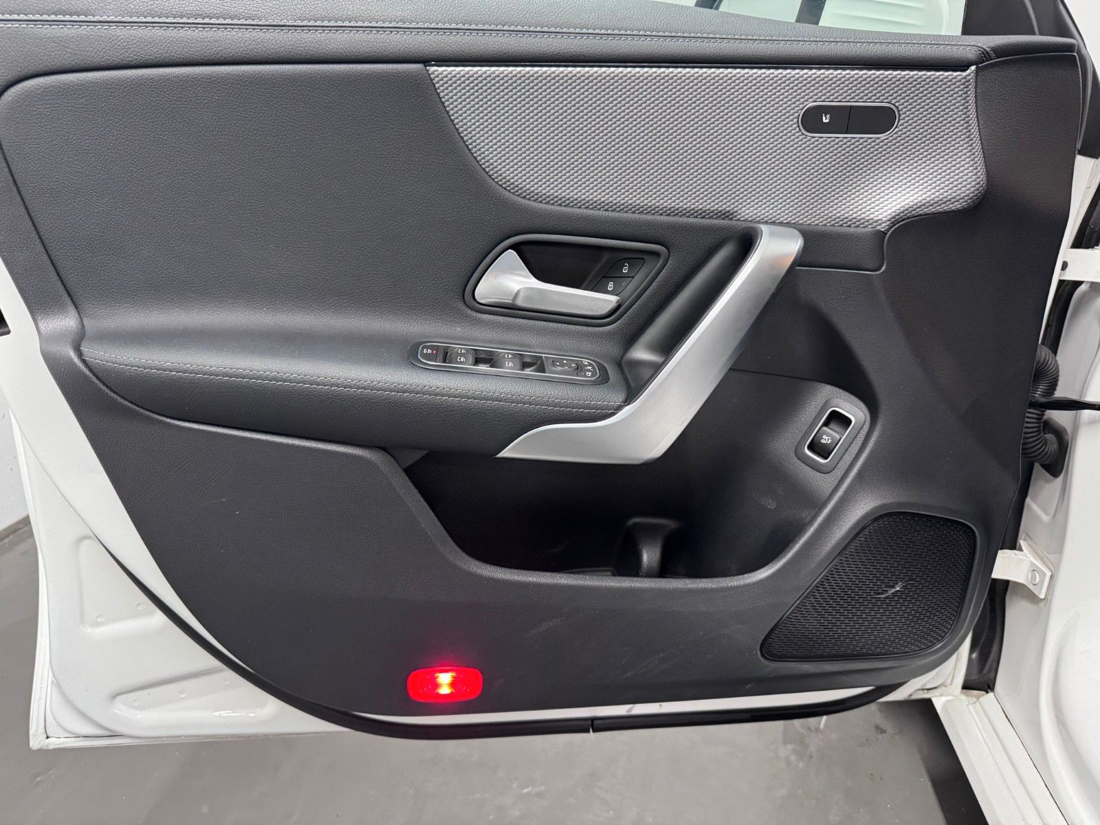 Fahrzeugabbildung Mercedes-Benz CLA 200 d 4MATIC SB  *PROGRESSIVE*DISTRO*LED*