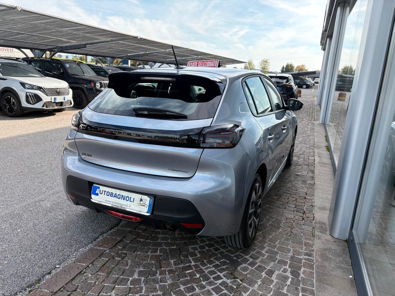 Peugeot 208 BUSINESS Hybrid 110 e-DCS6 SPOTICAR imagem 3