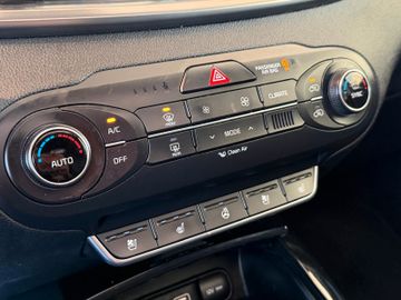 KIA Sorento - 11