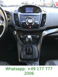 Ford Kuga - 12