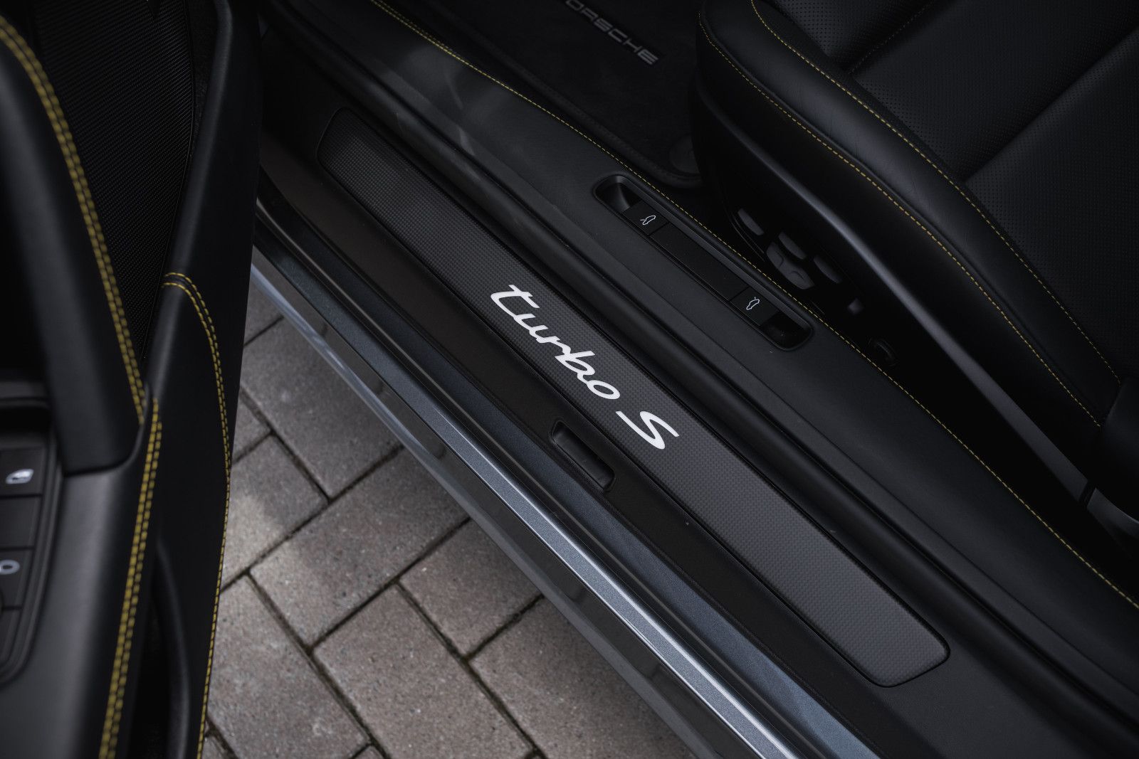 Fahrzeugabbildung Porsche 992.2/911 Turbo S-Lift-SportDesign-